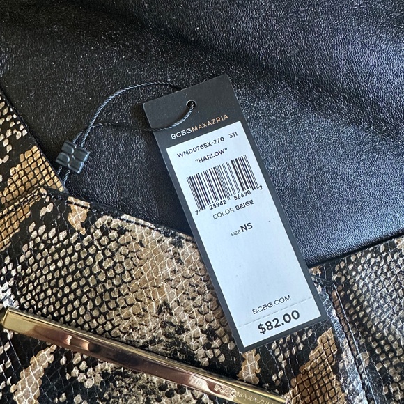 BCBGMAXAZRIA Faux Snakeskin Envelope Clutch - Picture 9 of 14